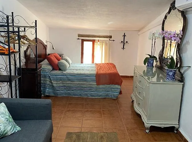 La Buhardilla De Torrecillas